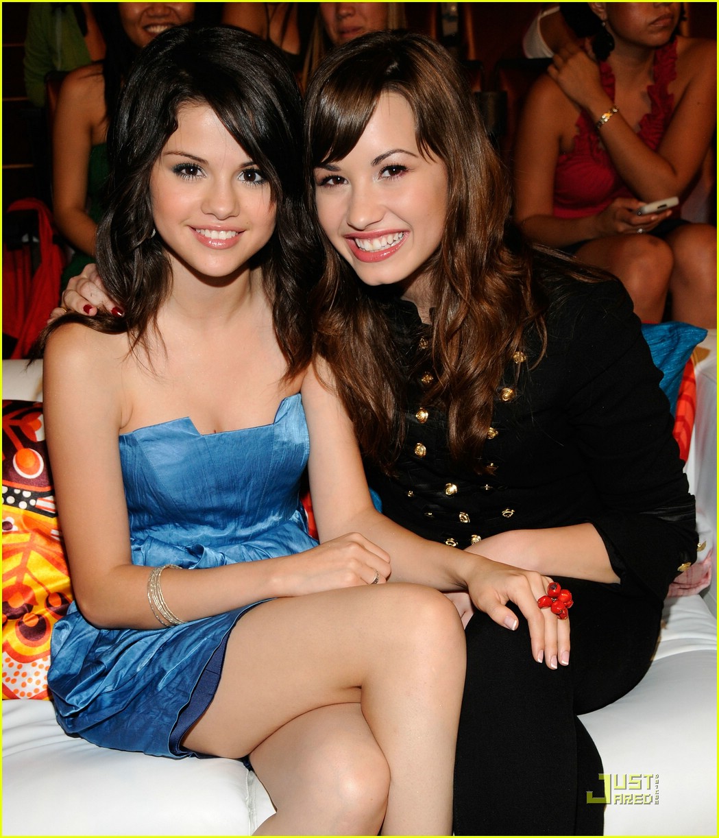 tca13-726614.jpg